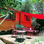 En Garrigues Nocleg ze śniadaniem 4*